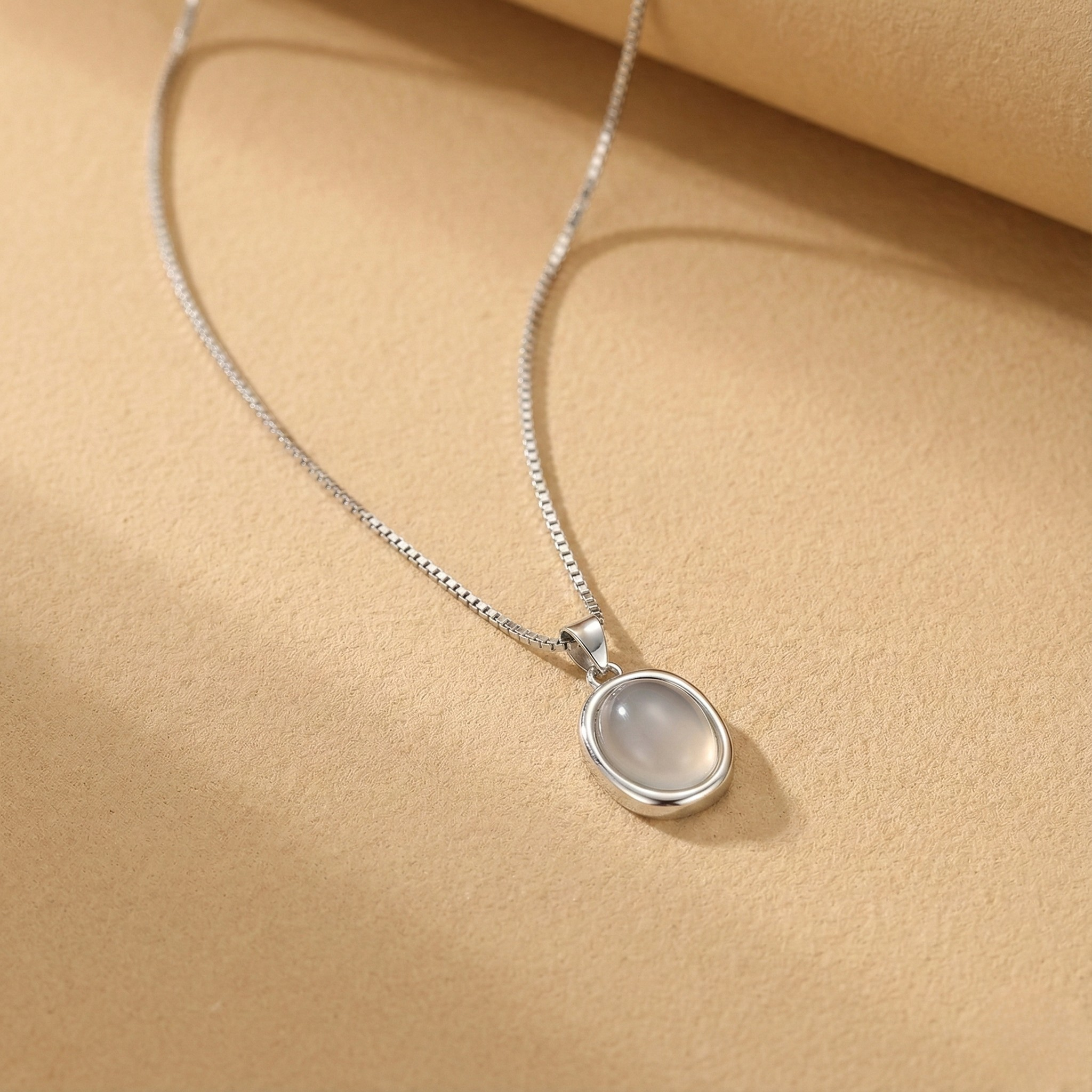 The Pebble Necklace